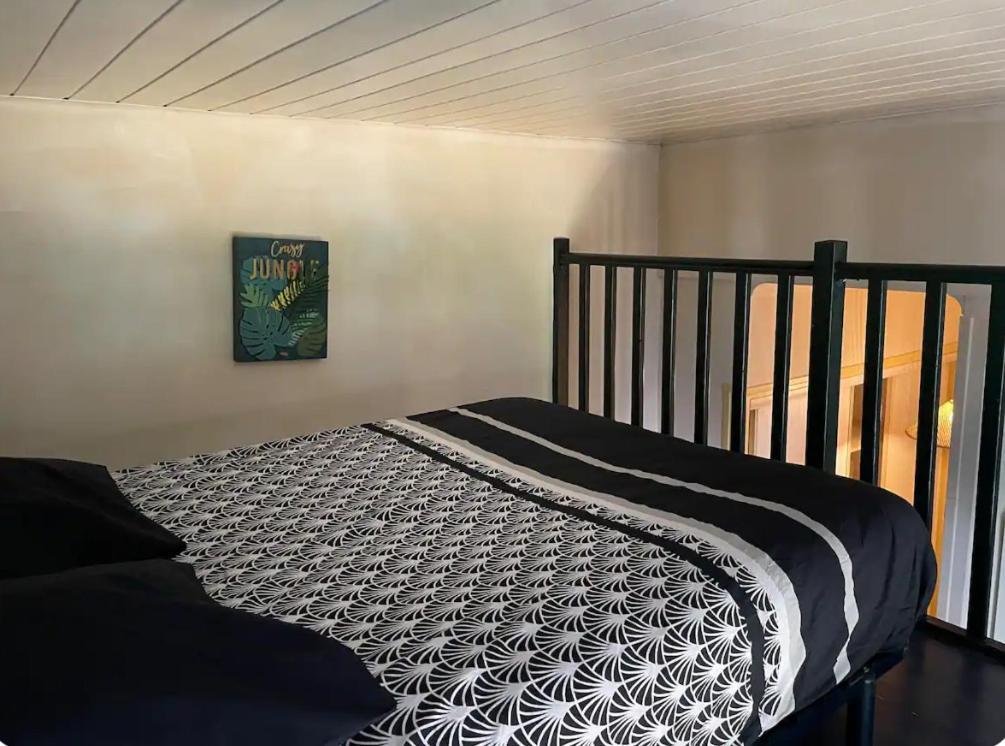 Studio 4 Personnes Copropriete Pas Frais De Menage Йер Экстерьер фото