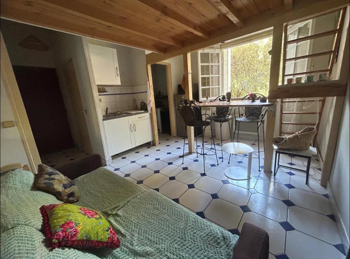 Studio 4 Personnes Copropriete Pas Frais De Menage Йер Экстерьер фото